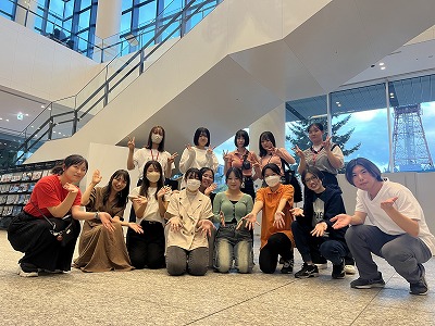 『NoMaps 2024』にて学生がフルーツをPRしました。